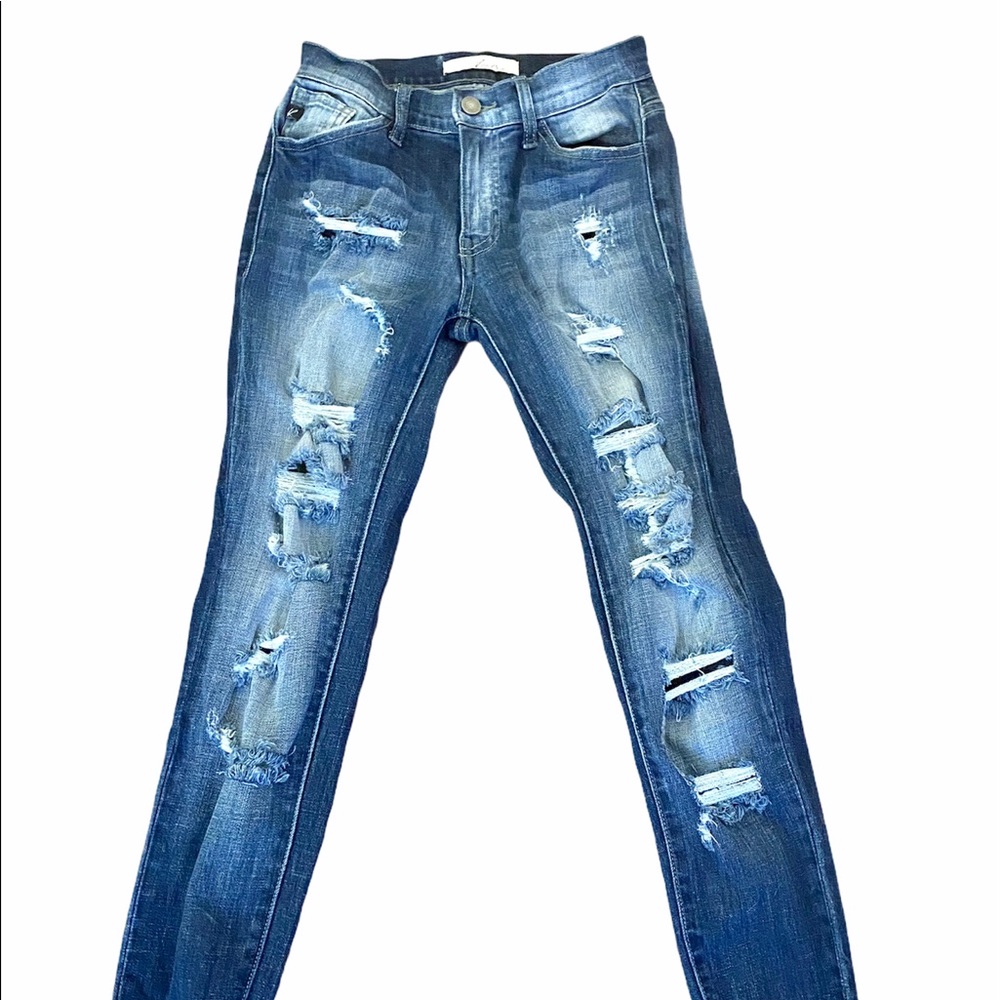 **PRICE DROP!!**Kancan jeans size 25